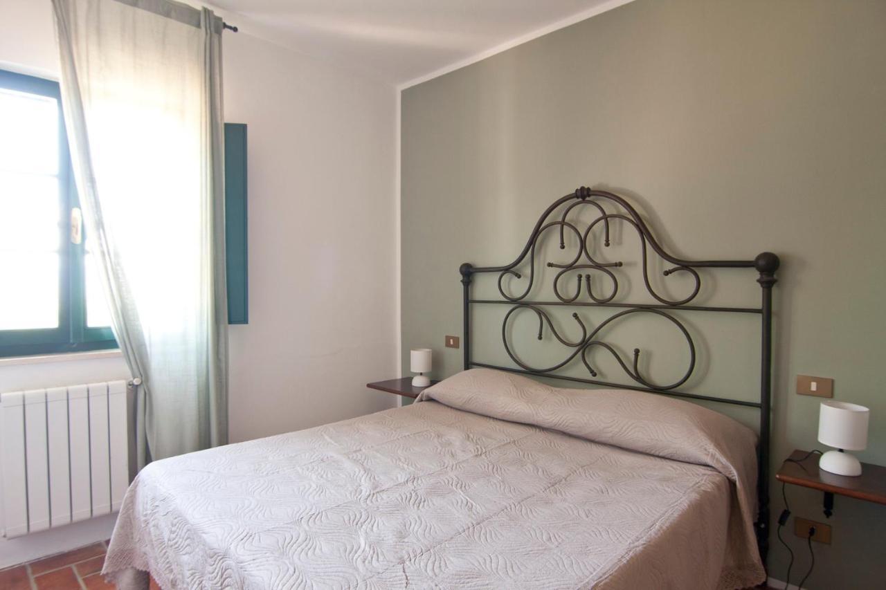 リパルベッラ Agriturismo Terenzanaアパートホテル エクステリア 写真