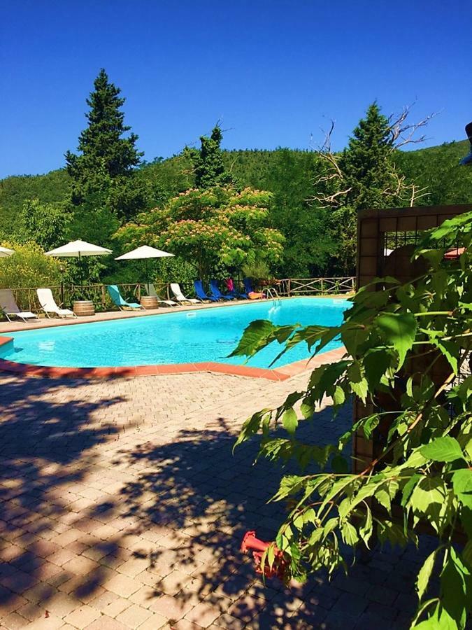 リパルベッラ Agriturismo Terenzanaアパートホテル エクステリア 写真