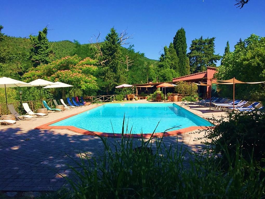 リパルベッラ Agriturismo Terenzanaアパートホテル エクステリア 写真